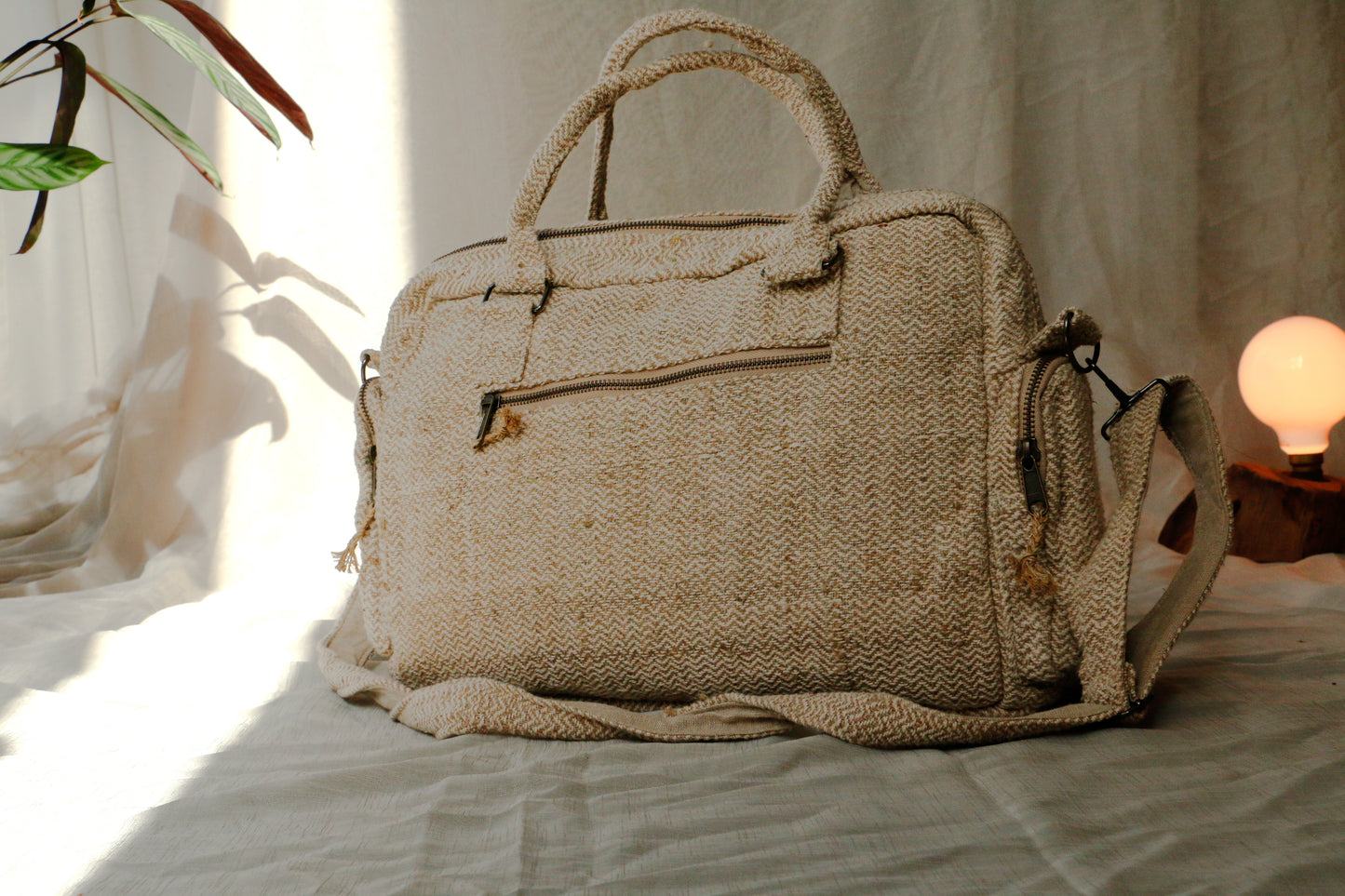 White Nature Nest Brief Case Hemp Bag